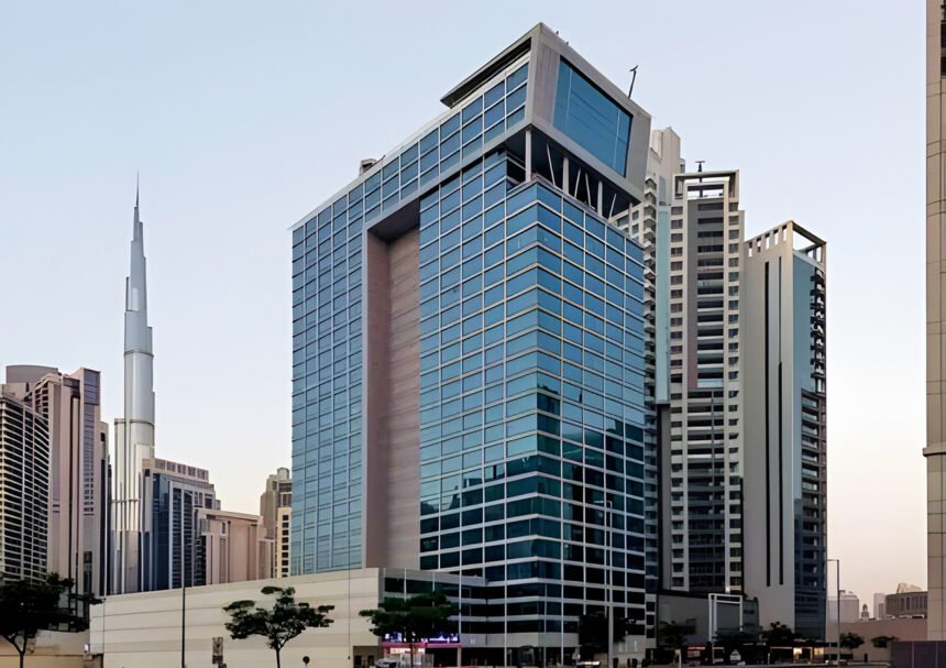 Clover Bay Towerот Mismak Properties